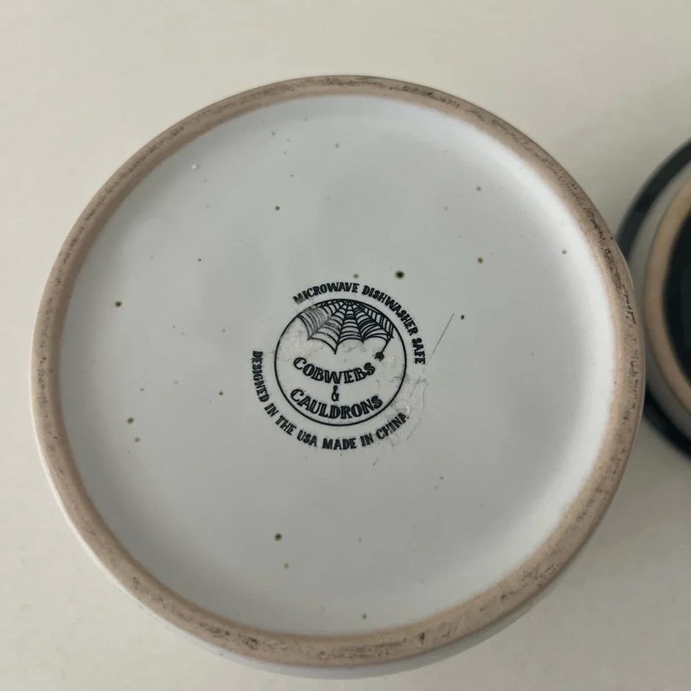 Cobwebs & Cauldrons Wizard Ceramic Canister and‎ Lid 5” X 5”